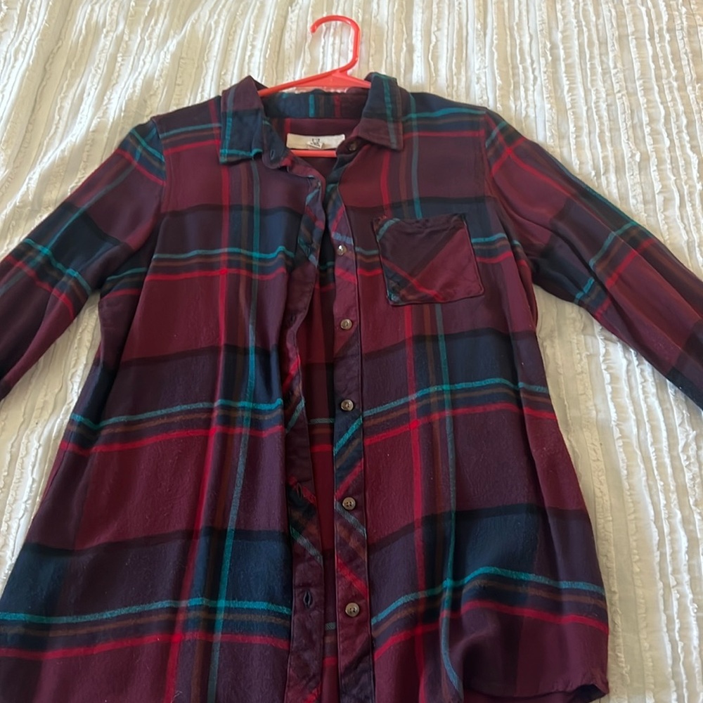 Thread and needle flannel size m women’s